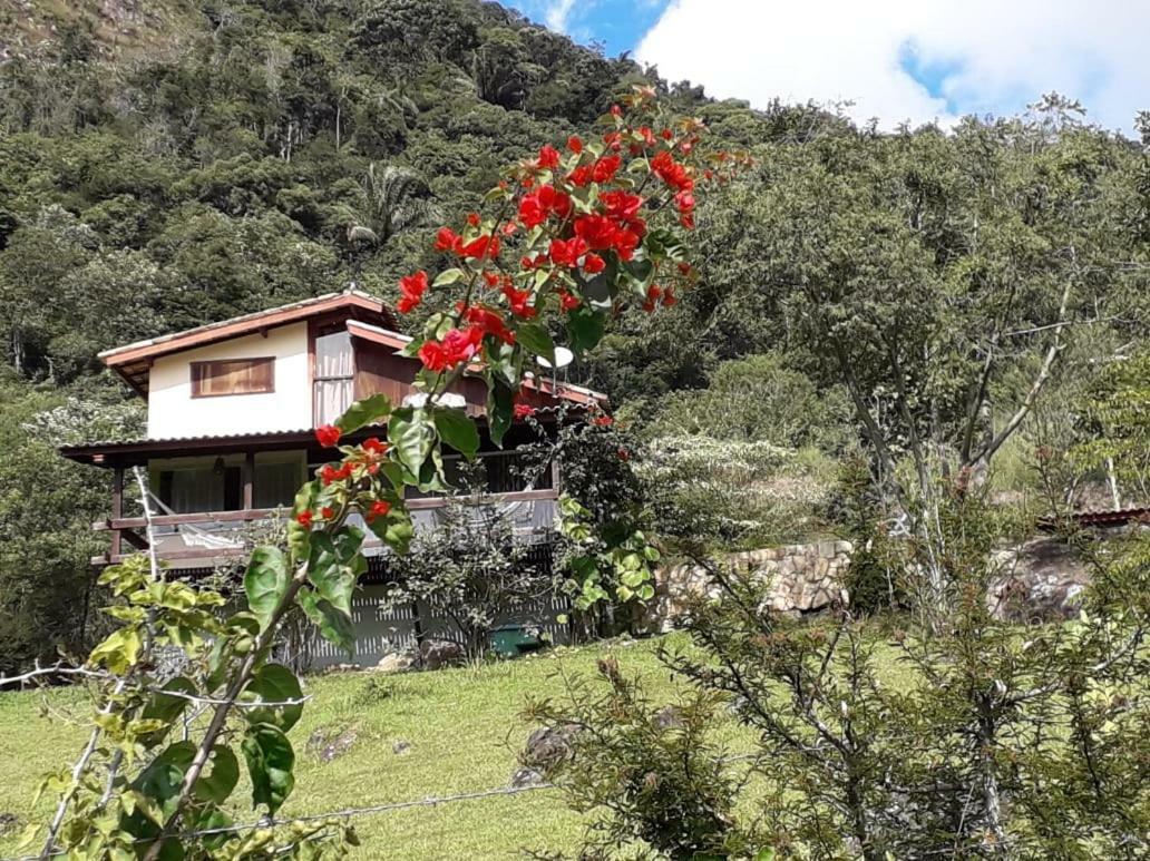 Casa Alpina Com Vista Panoramica De Lumiar Villa Нова-Фрибурго Екстериор снимка