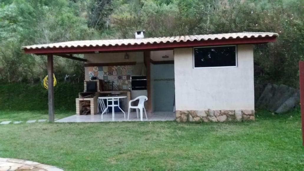 Casa Alpina Com Vista Panoramica De Lumiar Villa Нова-Фрибурго Екстериор снимка